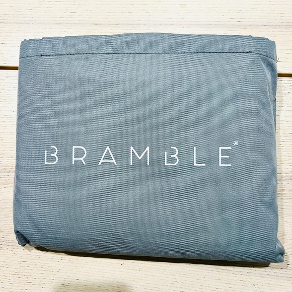 Bramble 47" x Large Gate Check Stroller Bag for Airplane Waterproof Adjustable - Picture 9 of 10